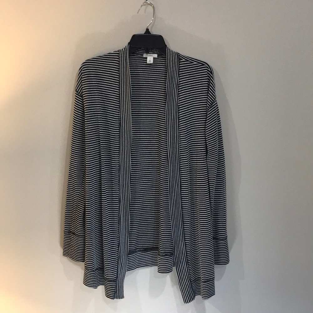 Caslon size large black and white cardigan